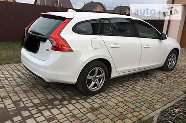 Універсал Volvo V60 2017 в 