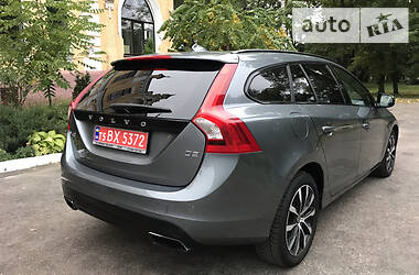 Универсал Volvo V60 2018 в Чернигове