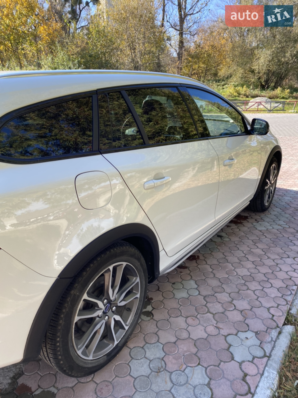 2015 Volvo V60 - мініатюра 4