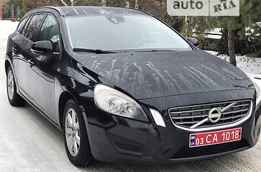 Универсал Volvo V60 2011 в Луцке