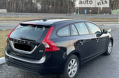 Универсал Volvo V60 2014 в Киеве