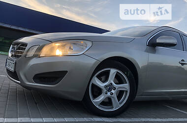 Универсал Volvo V60 2011 в Дрогобыче