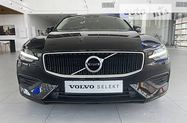 Универсал Volvo V60 2021 в Днепре
