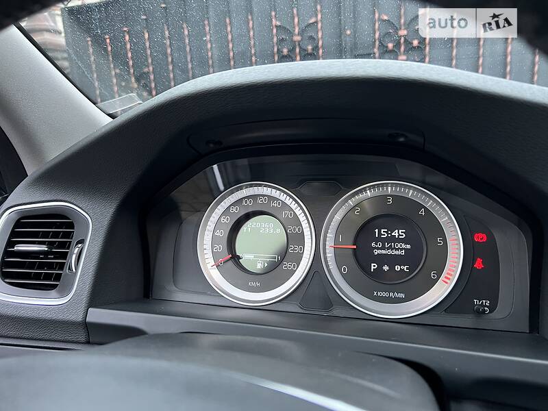 Универсал Volvo V60 2012 в Луцке