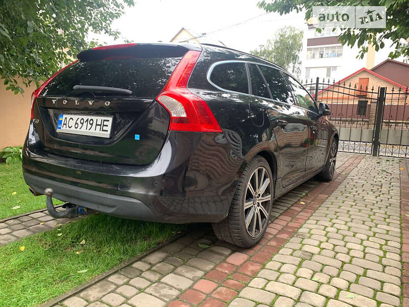 Универсал Volvo V60 2012 в Луцке