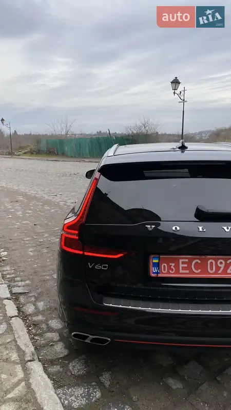 Volvo V60 2018 VIN YV1ZWA8UDK1006799 фото оголошення 5 з 60