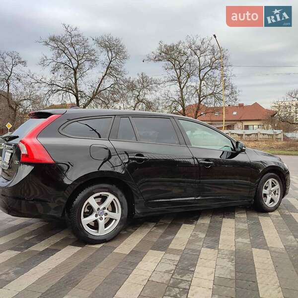 Универсал Volvo V60 2015 в Ужгороде