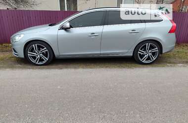 Универсал Volvo V60 2012 в Дубно