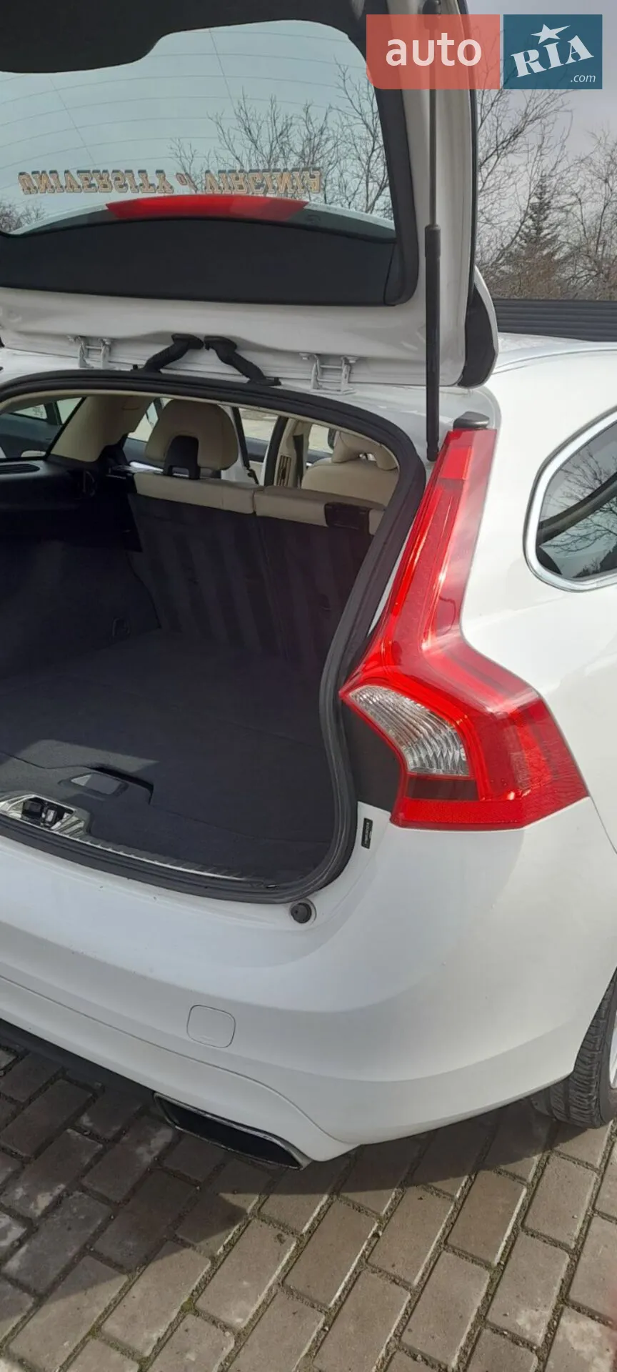 2016 Volvo V60 - мініатюра 5