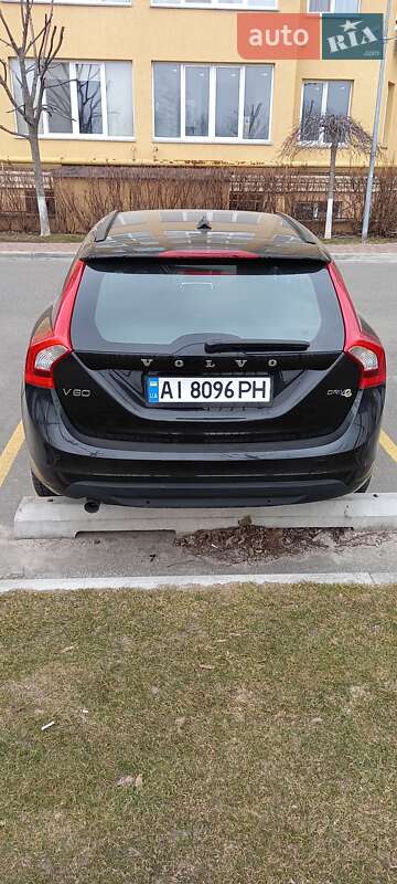 Универсал Volvo V60 2012 в Киеве