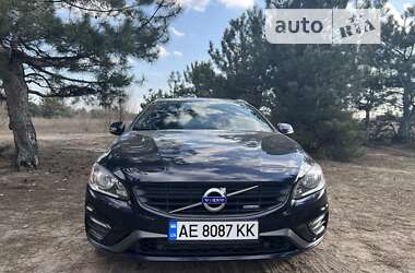 Універсал Volvo V60 2015 в Дніпрі