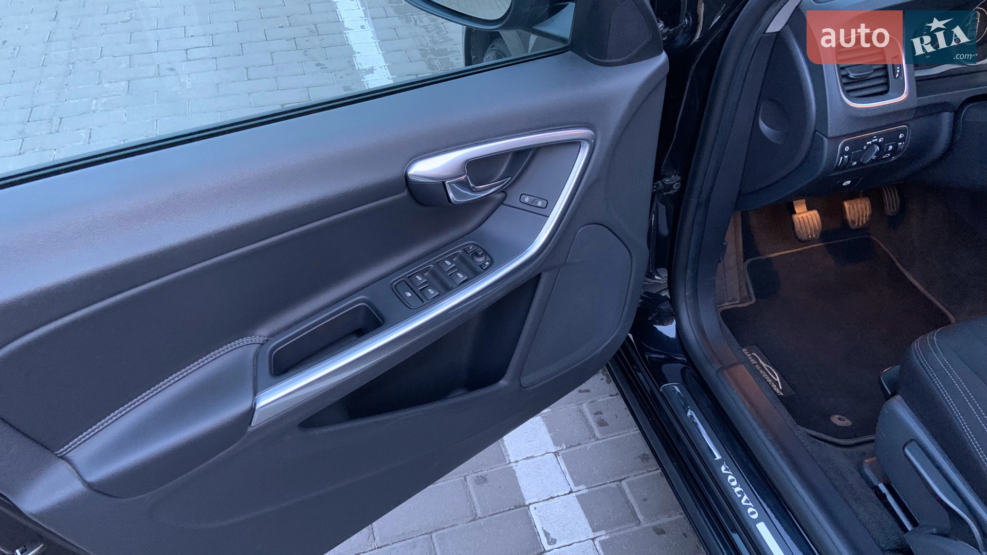 2015 Volvo V60 - мініатюра 19