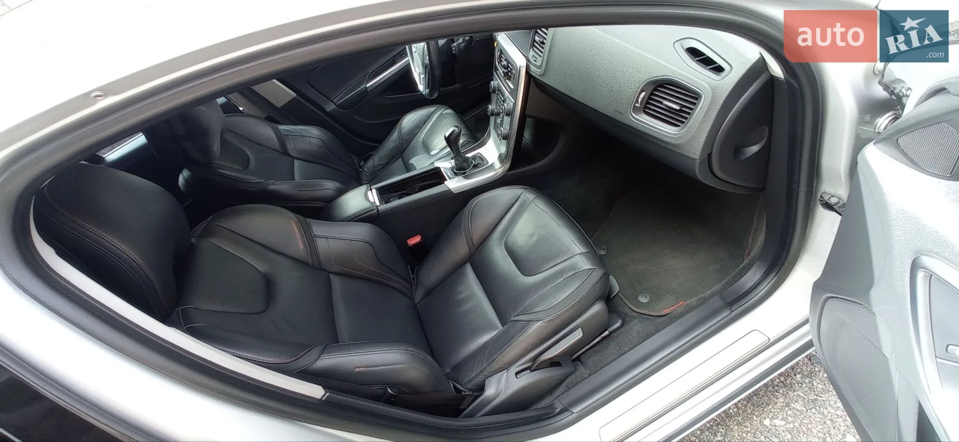 2016 Volvo V60 - мініатюра 14