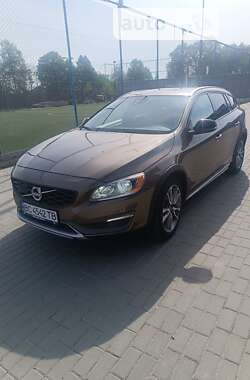 Универсал Volvo V60 2015 в Львове