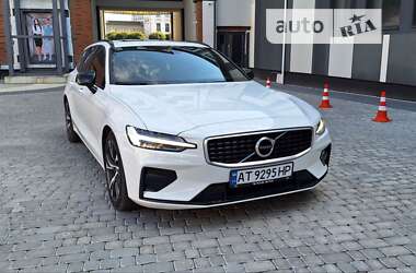 Универсал Volvo V60 2020 в Коломые