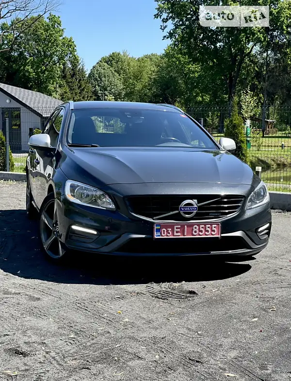 Volvo V60 2015