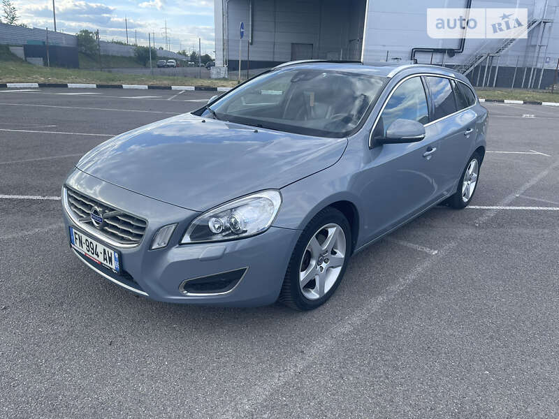 Універсал Volvo V60 2011 в Рівному