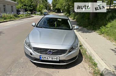 Универсал Volvo V60 2014 в Житомире