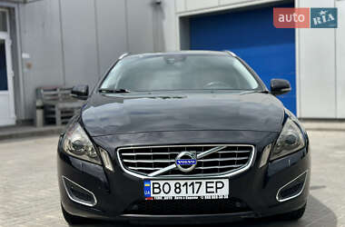 Универсал Volvo V60 2011 в 
