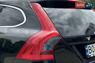 Универсал Volvo V60 2011 в 