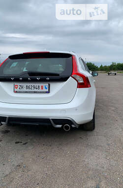 Універсал Volvo V60 2012 в Луцьку