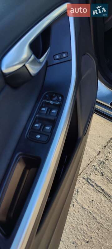 Універсал Volvo V60 2011 в Славуті