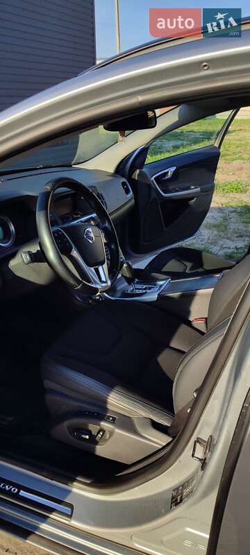 Універсал Volvo V60 2011 в Славуті