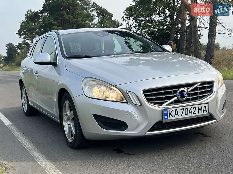 Універсал Volvo V60 2011 в Києві
