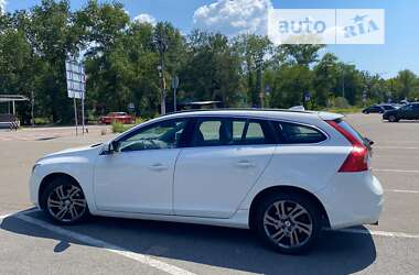 Універсал Volvo V60 2014 в Києві