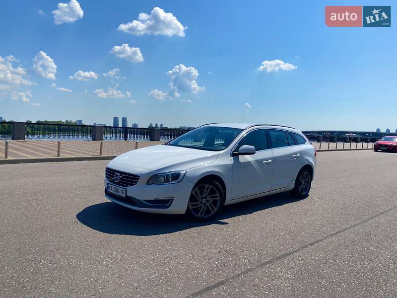 Универсал Volvo V60 2014 в Киеве фото 2 Универсал Volvo V60 2014 в Киеве