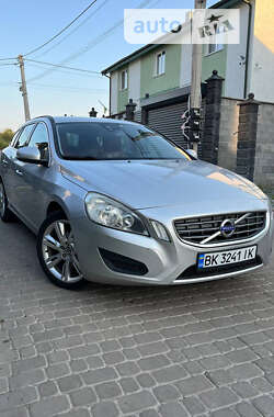 Универсал Volvo V60 2012 в Ровно