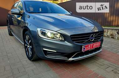 Универсал Volvo V60 2017 в Бродах