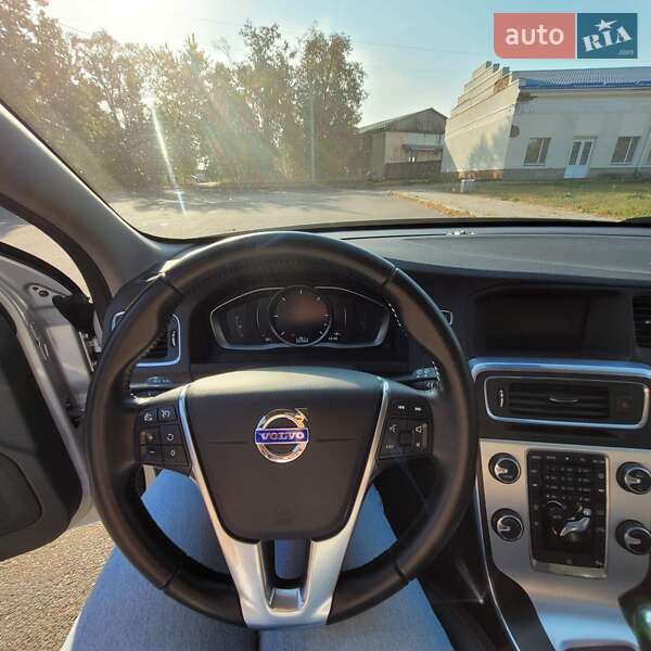 Универсал Volvo V60 2016 в Шостке