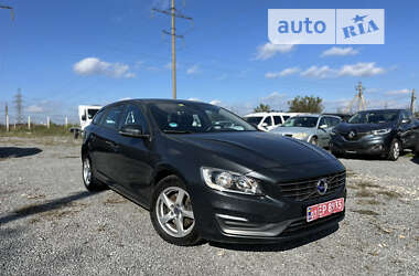 Универсал Volvo V60 2013 в Ровно