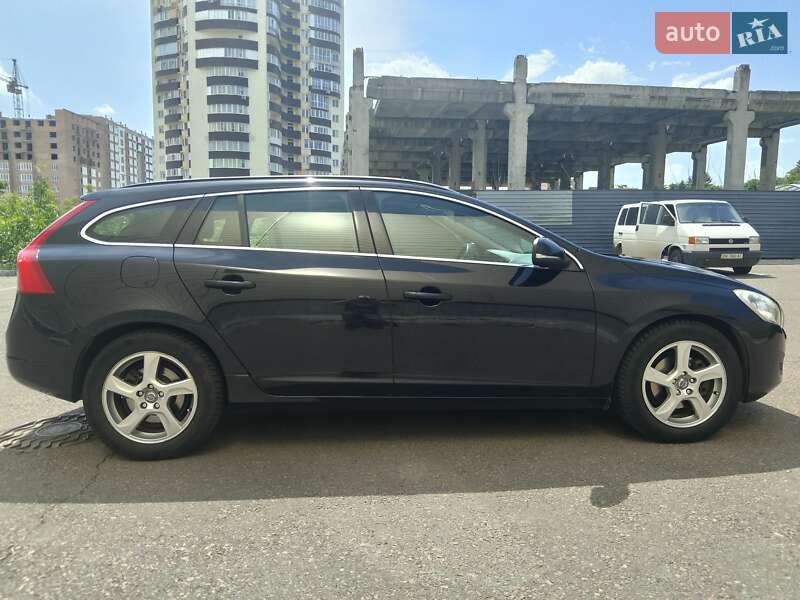 Універсал Volvo V60 2012 в Рівному