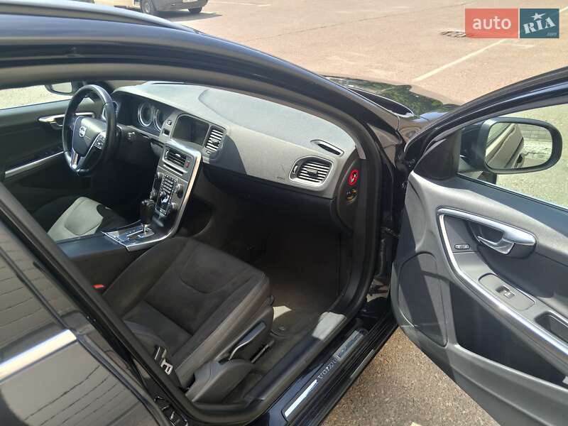 Універсал Volvo V60 2012 в Рівному
