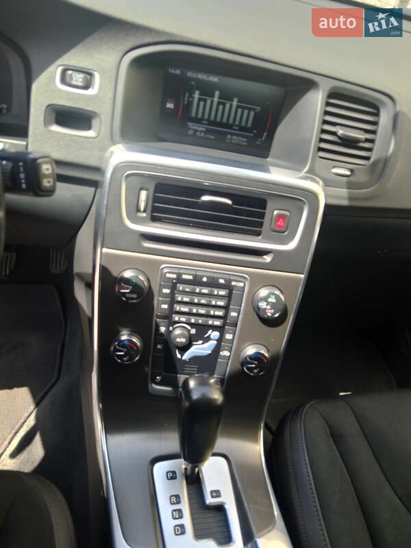 Універсал Volvo V60 2012 в Рівному