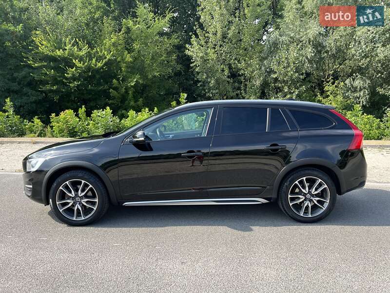 Універсал Volvo V60 2015 в Дніпрі фото 4 Універсал Volvo V60 2015 в Дніпрі