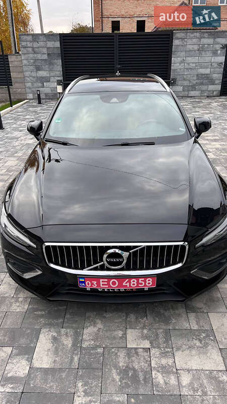 Volvo V60 2019