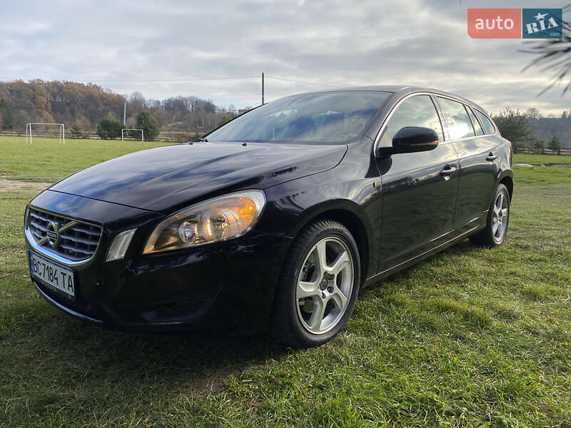 Универсал Volvo V60 2011 в Дрогобыче