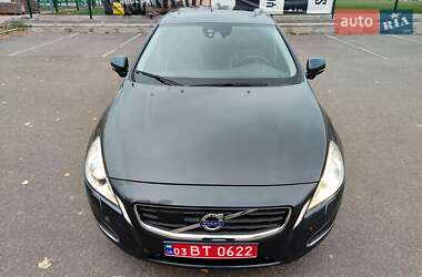 Универсал Volvo V60 2011 в Киеве