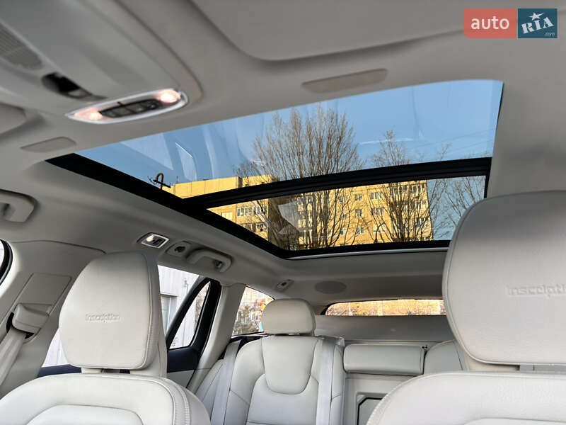 Универсал Volvo V60 2018 в Львове