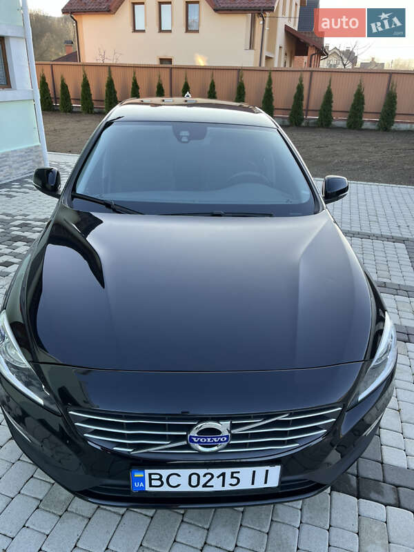 Универсал Volvo V60 2016 в Самборе