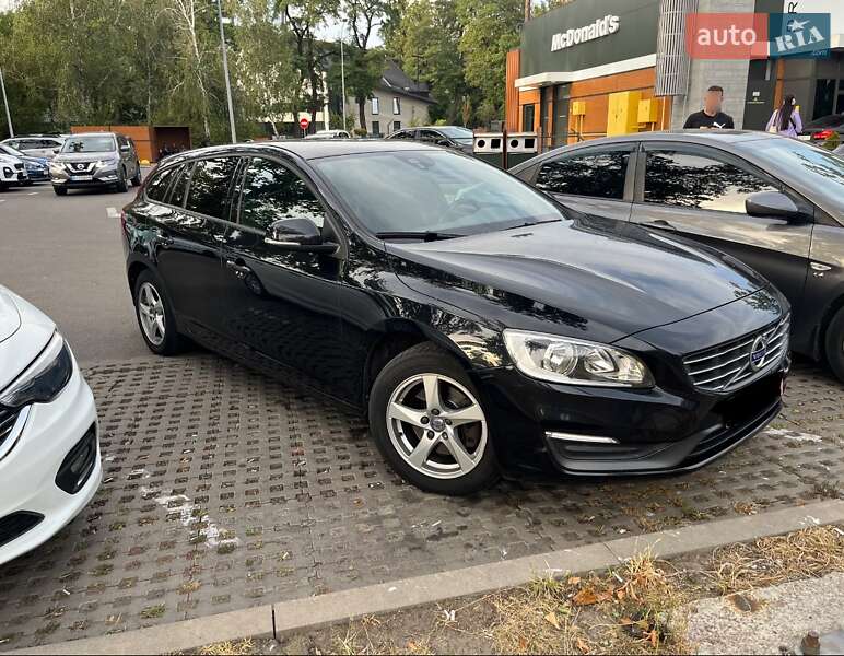 Volvo V60 2014