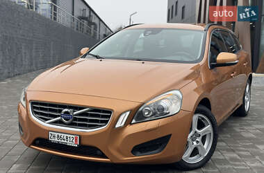 Универсал Volvo V60 2011 в Луцке