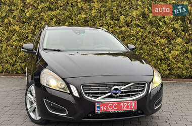 Універсал Volvo V60 2011 в Стрию