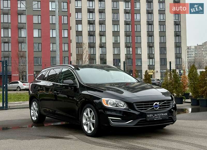 Универсал Volvo V60 2016 в Киеве