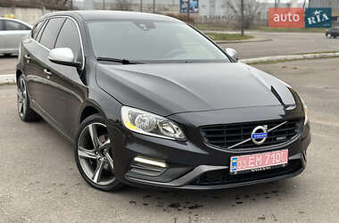 Універсал Volvo V60 2014 в Луцьку