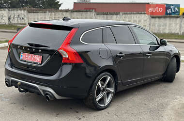 Універсал Volvo V60 2014 в Луцьку