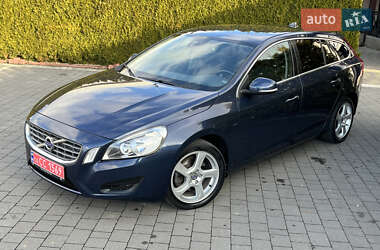 Універсал Volvo V60 2012 в Стрию